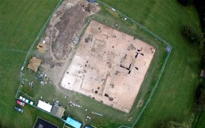 The Anglo-Saxon feasting hall unearthed in Lyminge, Kent Photo: UNIVERSITY OF READING. 
